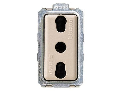 MAGIC ENCHUFE 10/16 2P+T CON/SEGURIDAD5180