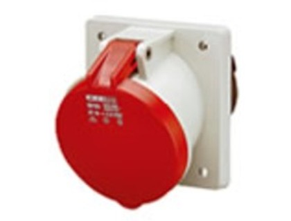 ENCH.IND.H.EMB. 3x16A 220V IP44 MNKES