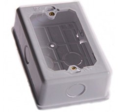 CAJA CHUQUI PLASTICA PARA/TUBO