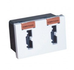 L0674403 ENCHUFE SEGURIDAD DOBLE 10A