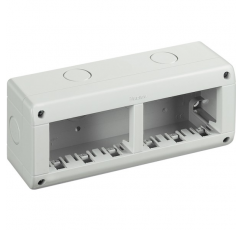 CAJA 6 MOD.IP40 SPTO. 25406