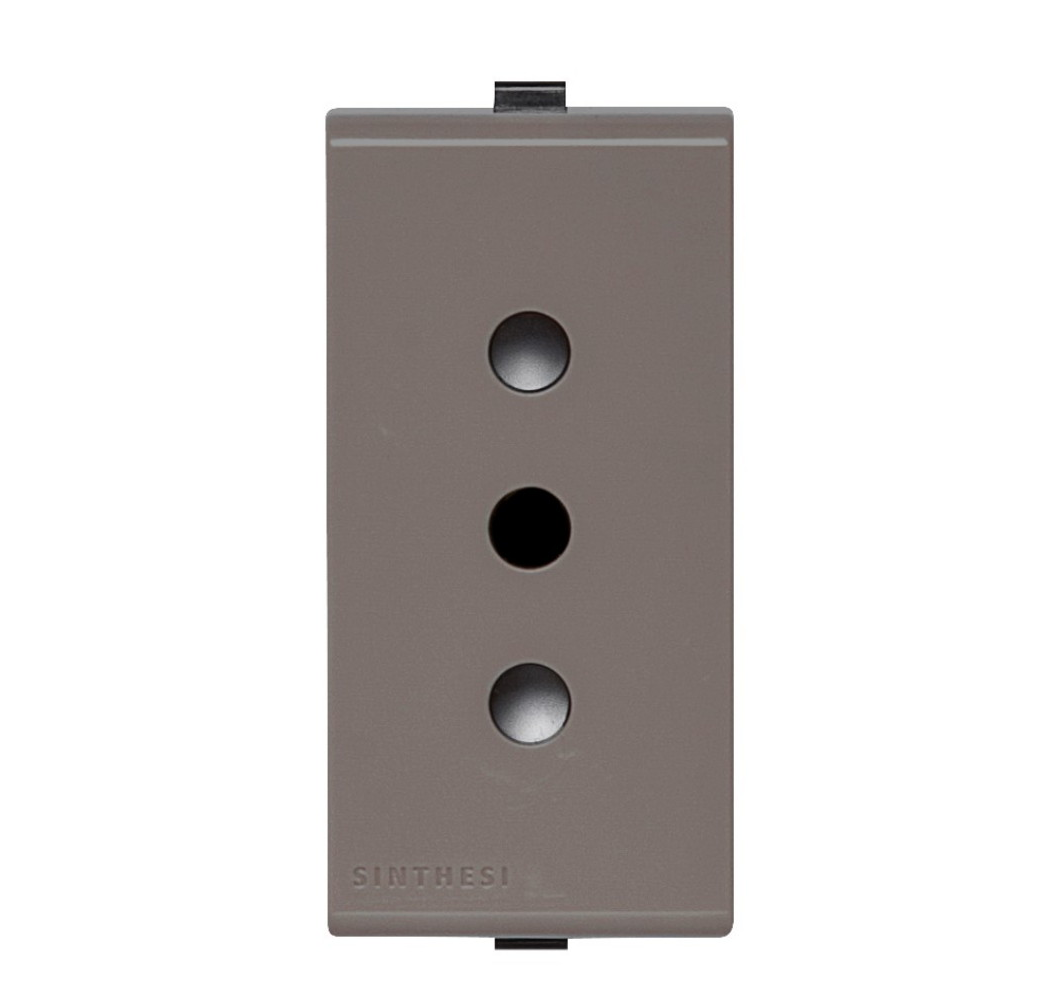 S22 ENCHUFE 2P+T 10A GREY 223003
