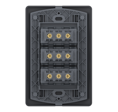 GENESIS BLACK ARMADA TOMA CORRIENTE TRIPLE 10A 2P+T MWD60496