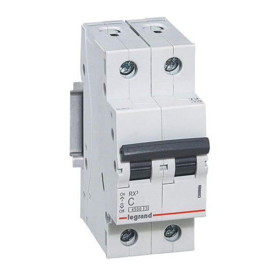 INTERRUPTOR TERMOMAGNETICO 1X25A + NEUTRO C6  06KA 419853