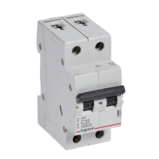 INTERRUPTOR TERMOMAGNETICO 2X32A C6  06KA 419876