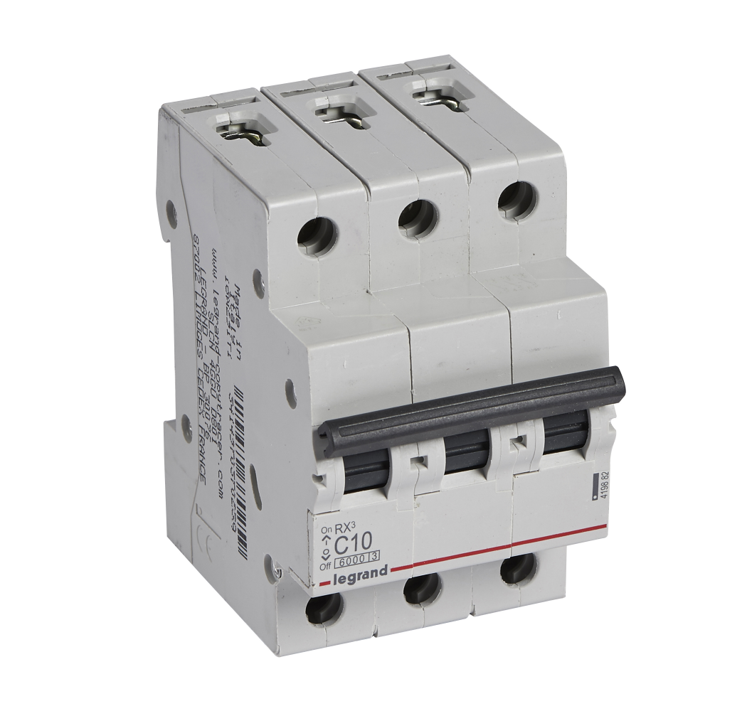 INTERRUPTOR TERMOMAGNETICO 3x10A C6  06KA 419882