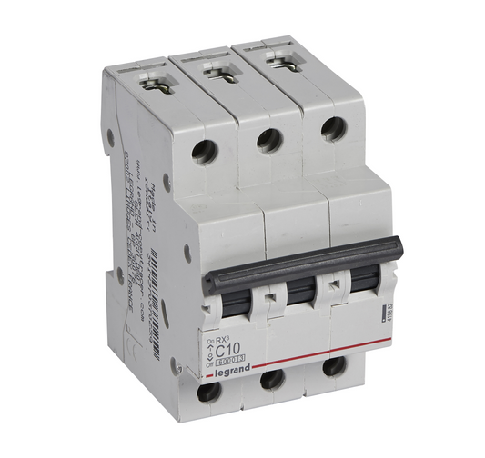 INTERRUPTOR TERMOMAGNETICO 3x10A C6  06KA 419882