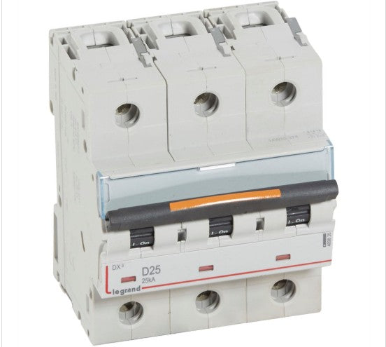 INTERRUPTOR TERMOMAGNETICO 3X25A 25KA 409835